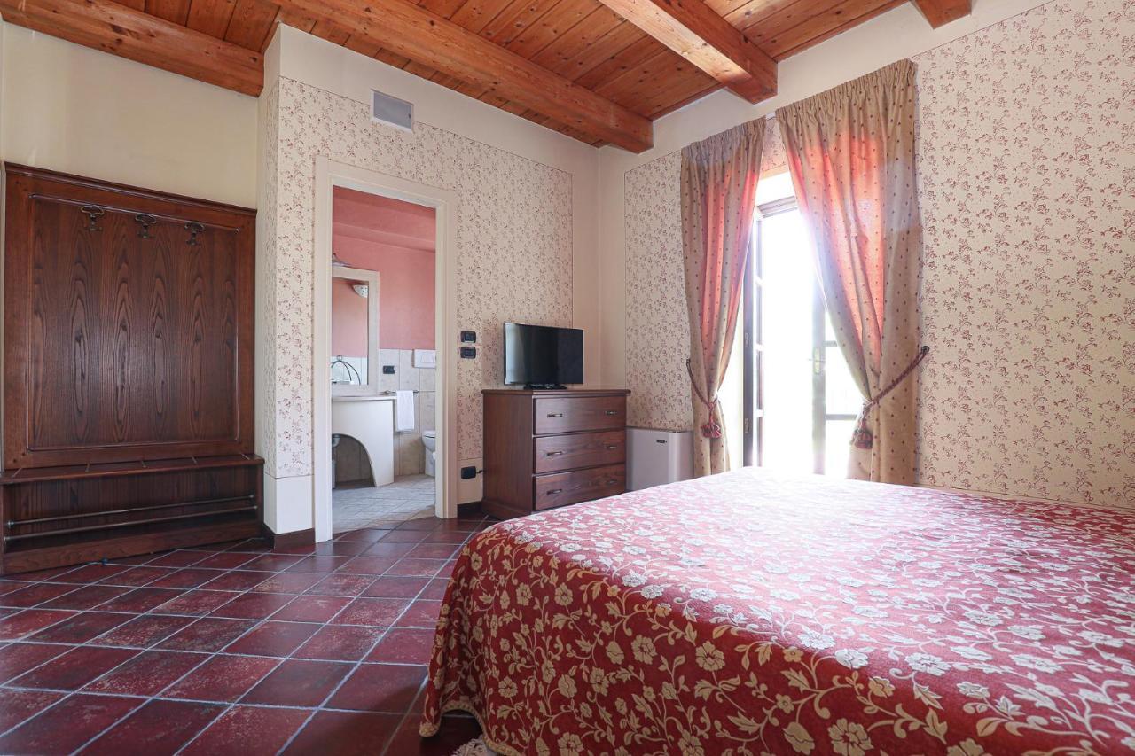 Cascina Giuli Vila Alba  Exterior foto